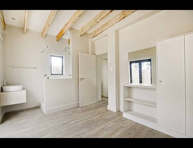 2 BEDROOM HOUSE RENTED IN CROSSWAYS FARM VILLAGE